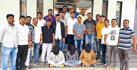 Detainee arrested for robbing merchant