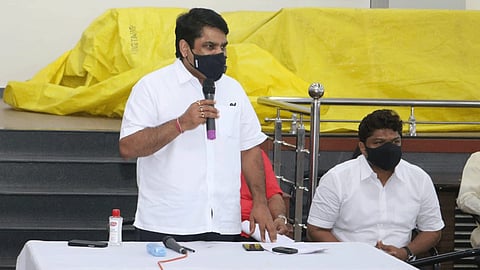 Stand up against agriculture and labor laws say Guardian Minister Satej Patil