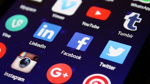 लॉकडाउन, पॉर्न आणि सोशल मीडिया सुरक्षा...