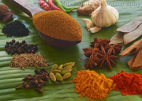 रामणबाण काढ्यासाठी मसाला पदार्थ, हळदीची मागणी वाढली...दर ही वधारले !  