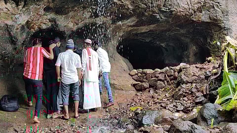 मावळ : बेडसे लेणीजवळ आढळल्या दोन गुहा