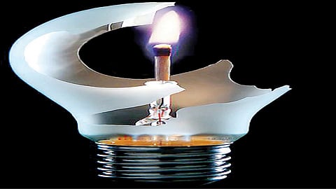 The Western Part Of Chandgad Was In Darkness For Three Days Kolhapur Marathi News