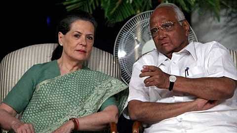 sonia gandhi sharad pawar to meet in delhi tomorrow maharashtra government