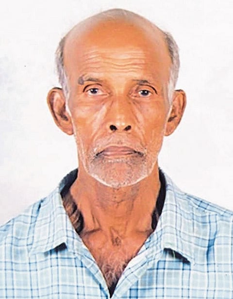 For This Reason Daughter Gave Fire To Father Sindhudurg Marathi News 