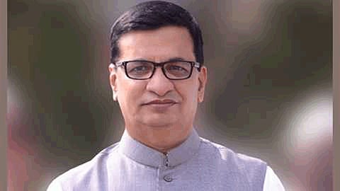 Balasaheb Thorat said a reduction of two to five per cent in stamp duty on property registration