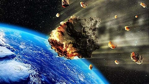 पृथ्वीच्या दिशेने येतंय आणखी एक संकट...