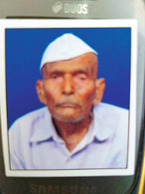 listen to what this soldier azad hind sena is syaing