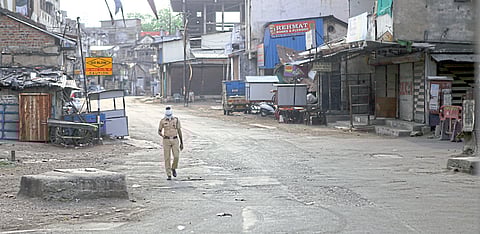 Due to the death of a coronary patient, the area was sealed in Nagpur