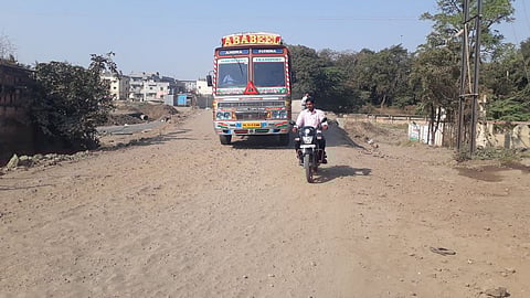 marathi news weak construction of the National Highway 