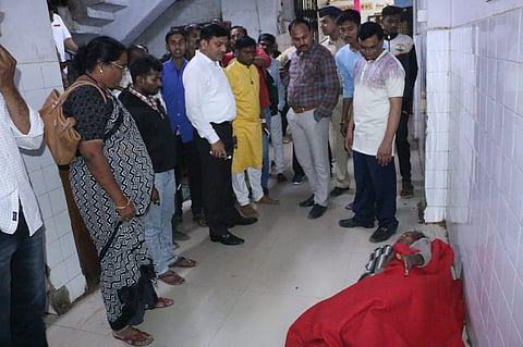 miss manejment in jalgaon civil hospital