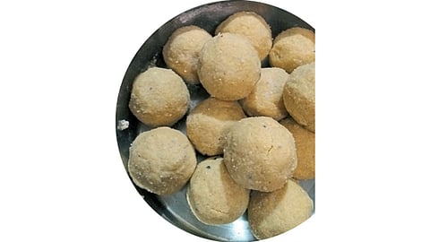 Wheat-Ladoo