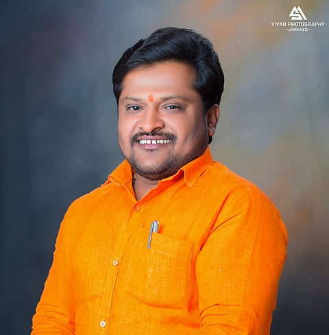 महेश निमोणकर