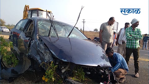 five injured in two wheeler and car accident in teosa of amravati