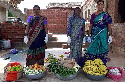 women One lakh rupees earned by selling vegetables in kolhapur