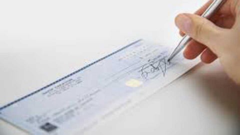 Centres proposal to change the criminal provision in a cheque bounce case