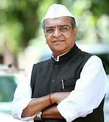 केंद्राचे अपयश लपविण्यासाठी आटापिटा-आमदार चौधरींचा