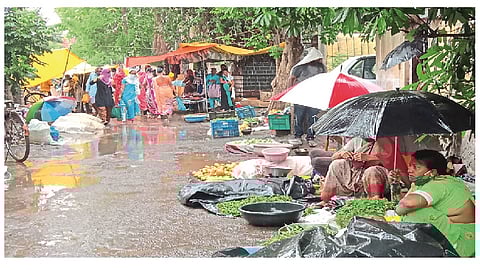 Crowded, now the market is closed; 