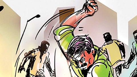 Chased and beaten near Sambhaji Nagar In Vijayanagar five to six armed men attack the youth