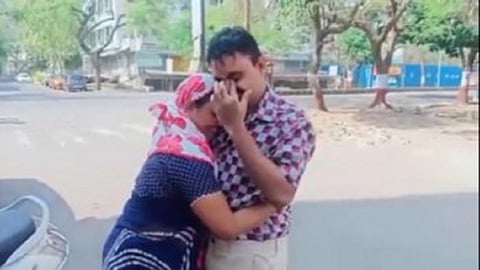 maaylek nashikroad.jpg