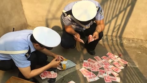 money raining in china