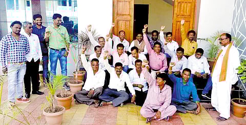 nagar palika workers.jpg