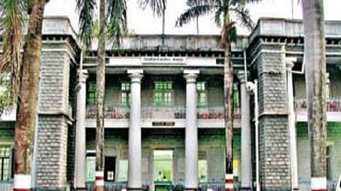 gift for collector office employees diwali festival are stopped for last two years in kolhapur
