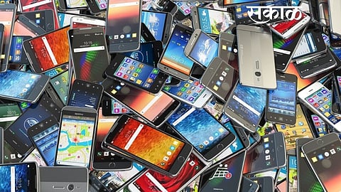 Shipments of 10 crore mobiles done in last 6 months of 2020 Nagpur news 