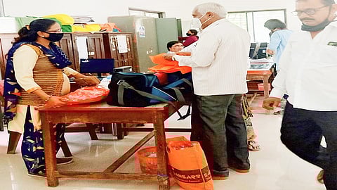 saree market.jpg