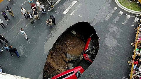 sinkhole-china