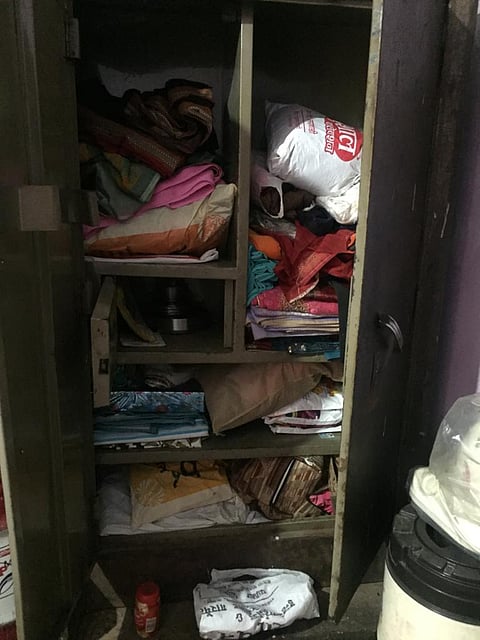 एकाचा रात्री तीन घरे फोडली, चोरट्यांनी घराच्या लोकांना बेशुद्ध केले 