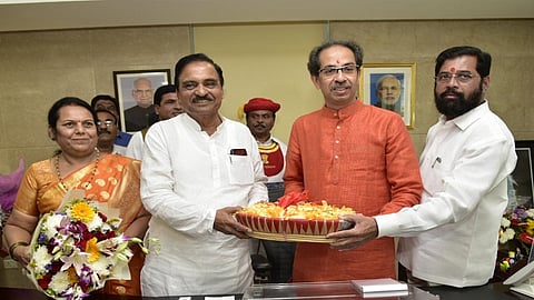 उद्धव ठाकरे यांनी स्वीकारला मुख्यमंत्रिपदाचा पदभार