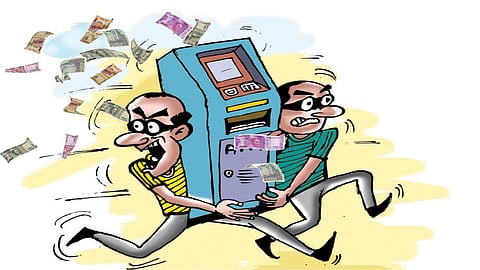 बॅंकाना लावला चार कोटींना चुना; वाचा काय आहे प्रकरण