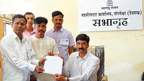 Shankar Bhuvad From Shivsena Wins In Dhamapur Sangmeshwar