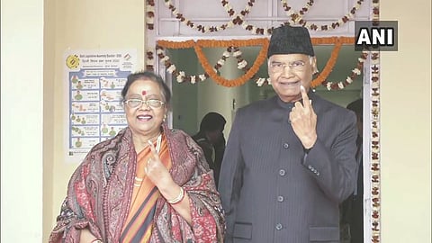 BJP president Ramnath Kovind and BJP leaders casts their vote at Delhi assembly elections