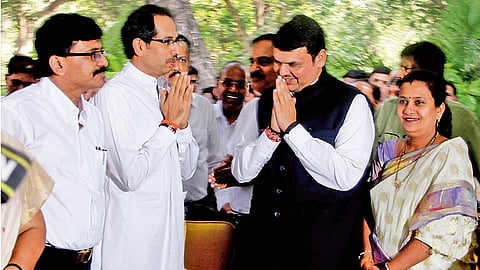 Devendra Fadnavis Uddhav Thackeray