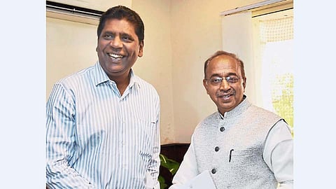 पेस-भूपतीला भेटून वाद मिटवेन - गोयल