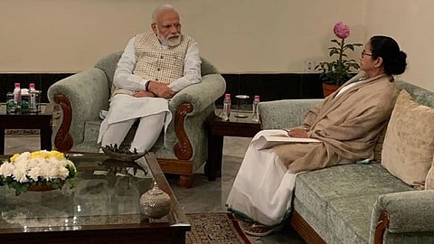 ममता बॅनर्जींनी घेतली पंतप्रधान मोदींची भेट; काय केले आवाहन?