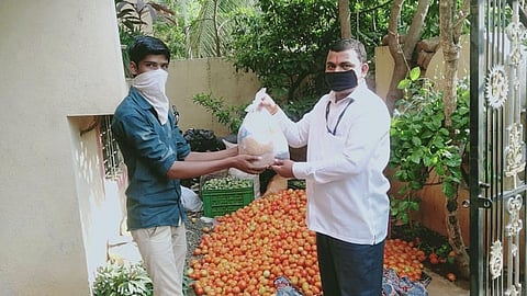 Video : स्वत:च्या कामगारांना वेतन दिलेच; पण दुसऱ्या कामगारांच्याही चुली पेटविल्या