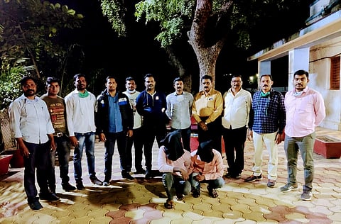 Police have arrested a man in Akola for issuing counterfeit notes.jpg