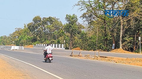 Unauthorized middlecut highway konkan sindhudurg