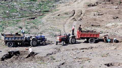 Sand theft at three places in Pandharpur taluka