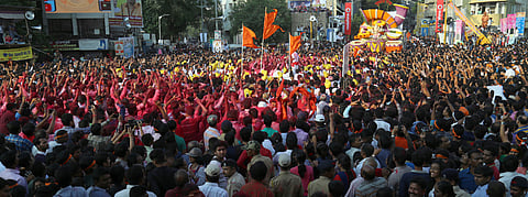 विकृतीकडून अधिक विकृतीकडे... 