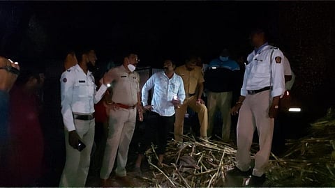 accident in kabnur of sugarcane tractor one person died in kolhapur