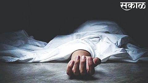 one person attend a suicide in ratnagiri for disease problem