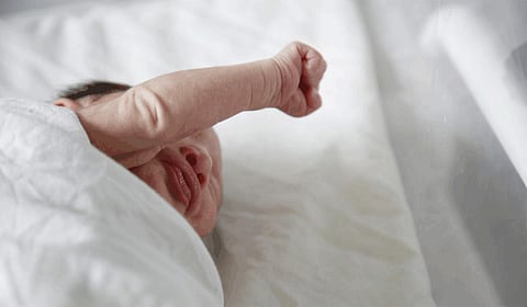 doctor save life for new newborn baby in kolhapur