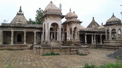 Hemadpanthi temples tell the story of Gosavas