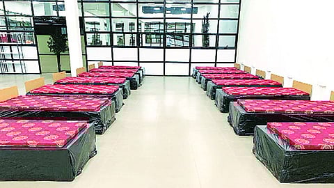 पिंपरी-चिंचवडमधील कोविड केअर सेंटरची 'केअर' आता खासगी संस्थांकडे 