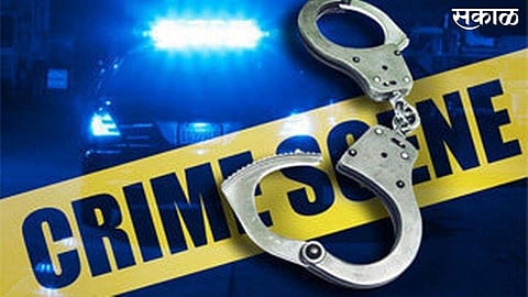 crime news in ratnagiri illegal alcohol found by officers rupees one lakh in ratnagiri