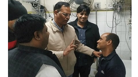 Fireman Saved 11 People Trapped in Anaj Mandi Blaze