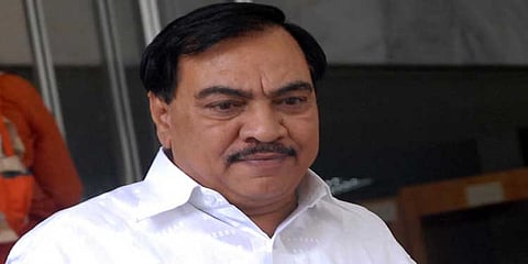 सरपंच ते महसूलमंत्री अशी स्वयंभू खडसेंची वाटचाल !